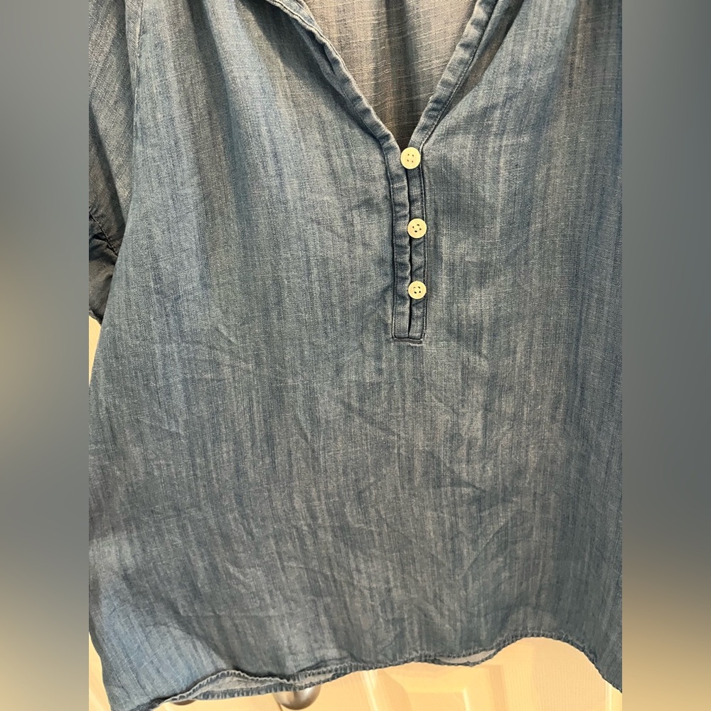 Lands’ End Chambray Ruffle Neck Blouse Medium - Picture 12 of 13